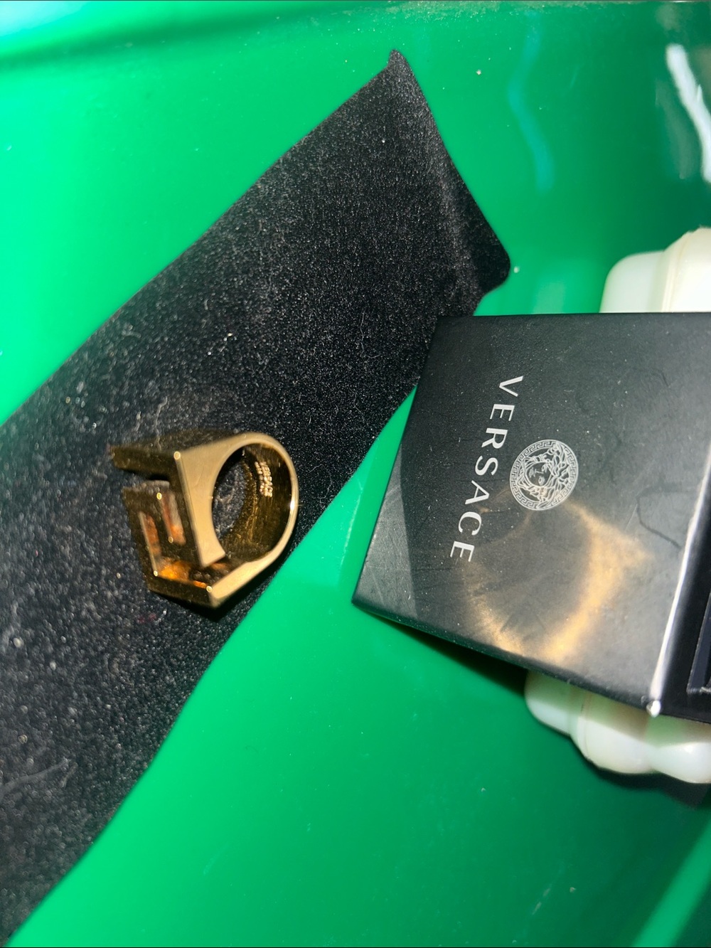 Versace Gold Versace ring size 6 - Picture 5 of 6